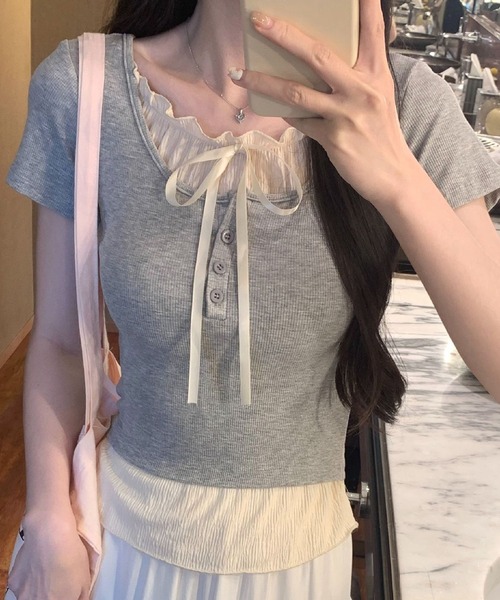 Nia(ニア)の「Nia(ニア)/リボン付きレイヤード風トップス(Tシャツ/カットソー・レディース・グレー/ピンク・MEDIUM)」の1枚目の写真