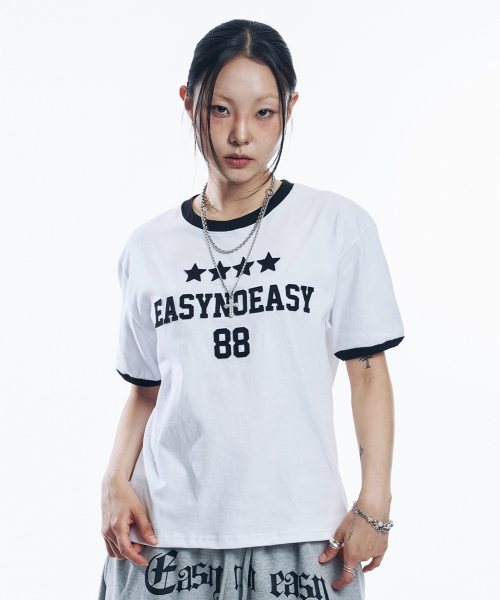 EASY NO EASY（イージーノーイージー）の「スターナンバリングパッチリンガーTシャツ - ホワイト（Tシャツ/カットソー・レディース・その他・1/2）」の4枚目の写真