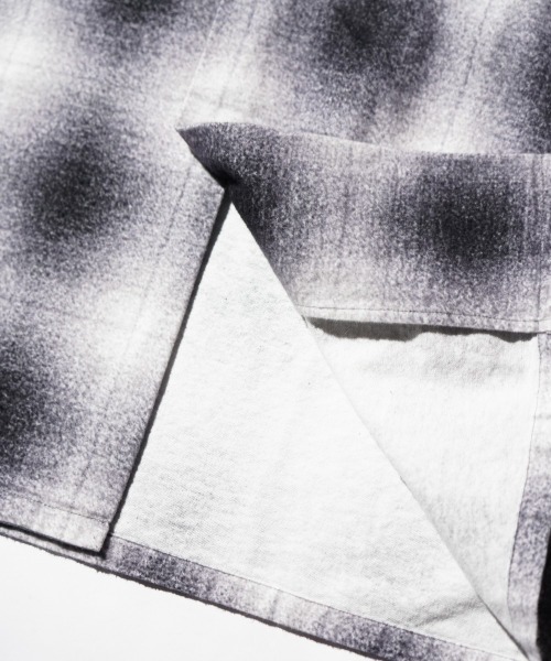 TOWNCRAFT（タウンクラフト）の「TOWNCRAFT / タウンクラフト PRINTED COTTON NEL OMBRE CHECK SHIRT プリンテッド コットンネル オンブレチェック シャツ（シャツ/ブラウス・メンズ・ホワイト/パープル/グレー・MEDIUM/LARGE/X-LARGE）」の8枚目の写真