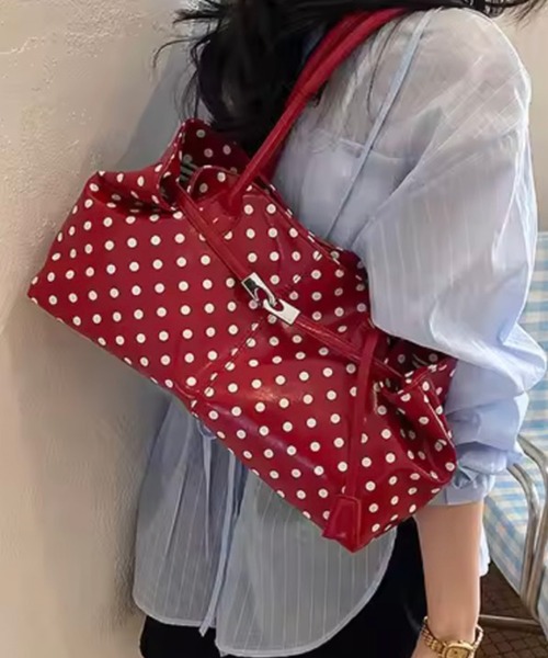 ammy.(エイミードット)の「【 ammy. / エイミードット 】 ドット ベルト デザイン ワイド ショルダー バッグ(ショルダーバッグ・レディース・ブラック/レッド/ホワイト・FREE)」の5枚目の写真