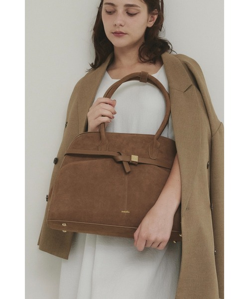 nunela(ヌネラ)の「Suede Belt Boston【No.15】(ボストンバッグ・レディース・キャメル/ブラウン・FREE)」の8枚目の写真
