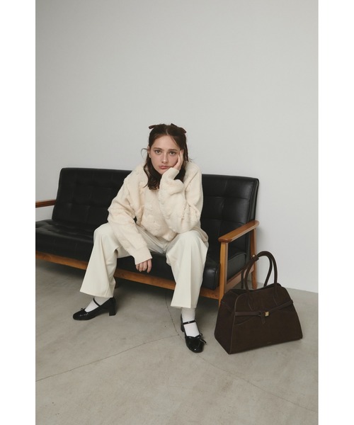 nunela(ヌネラ)の「Suede Belt Boston【No.15】(ボストンバッグ・レディース・キャメル/ブラウン・FREE)」の7枚目の写真