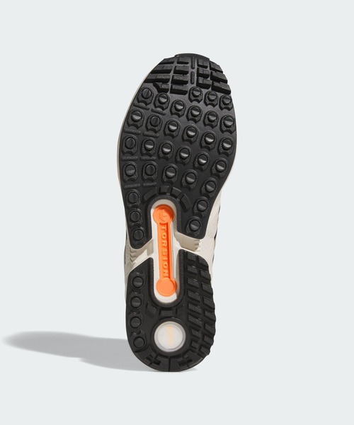 adidas(アディダス)の「オリジナルス ZX 8000 スパイクレス ゴルフ / ZX 8000 SPIKELESS GOLF【adidas Golf/アディダスゴルフ】(スニーカー・メンズ・ベージュ・22.5cm/23.5cm/24.5cm/25.5cm/26.5cm/27.5cm/28.5cm/23.0cm/24.0cm/25.0cm/26.0cm/27.0cm/28.0cm/29.0cm)」の5枚目の写真