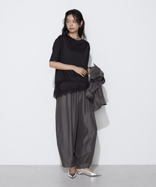K.T KIYOKO TAKASE(キヨコタカセ)の「ライトシルクウール バレルパンツ(その他パンツ・レディース・ブラック/チャコール・9号)」の8枚目の写真