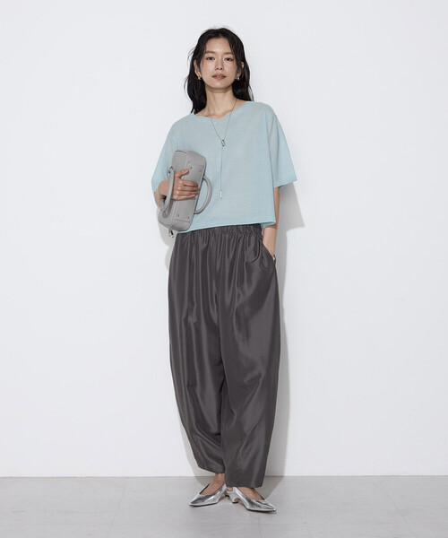 K.T KIYOKO TAKASE(キヨコタカセ)の「ライトシルクウール バレルパンツ(その他パンツ・レディース・ブラック/チャコール・9号)」の10枚目の写真