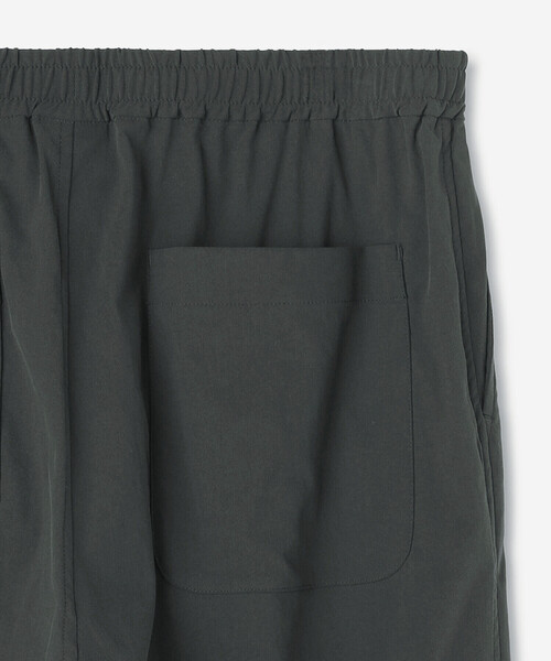 DAIWA PIER39(ダイワピア39)の「DAIWA PIER39 | TECH LIGHT EASY TROUSERS MEN(その他パンツ・メンズ・ブラック/ダークネイビー・S/M/L)」の7枚目の写真