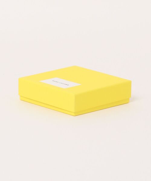 MARC JACOBS（マークジェイコブス）の「POP J MARC HUGGIE HOOPS/ポップ J マーク ハギー フープ ピアス（ピアス（両耳用）・レディース・シルバー/アンティークゴールド・ONE SIZE）」の9枚目の写真
