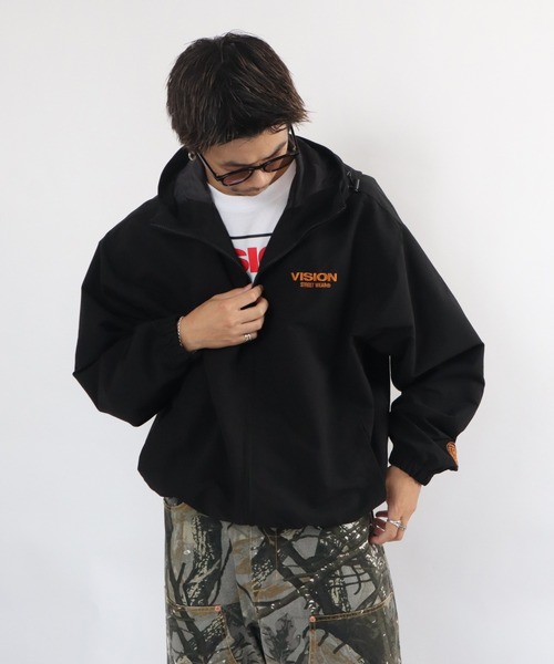 VISION STREET WEAR(ヴィジョンストリートウェア)の「Stand neck hoodie jacket / スタンドネックフーディージャケット(ブルゾン・メンズ・ブラック/ブルーグレー/オフホワイト/オリーブ・MEDIUM/LARGE/X-LARGE)」の22枚目の写真