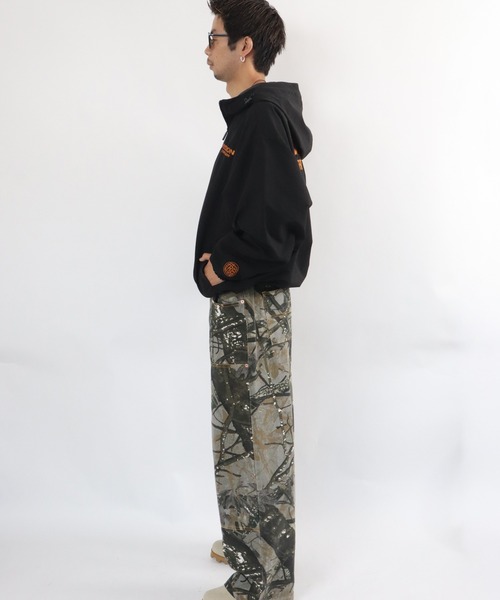 VISION STREET WEAR(ヴィジョンストリートウェア)の「Stand neck hoodie jacket / スタンドネックフーディージャケット(ブルゾン・メンズ・ブラック/ブルーグレー/オフホワイト/オリーブ・MEDIUM/LARGE/X-LARGE)」の10枚目の写真