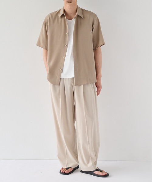 PUBLIC TOKYO(パブリックトウキョウ)の「【WEB限定】SUMMER TRIXION リラックスシャツ /夏服/半袖/ウォッシャブル/防シワ(シャツ/ブラウス・メンズ・ベージュ/ブラック/ダークグレー・1/2/3)」の13枚目の写真