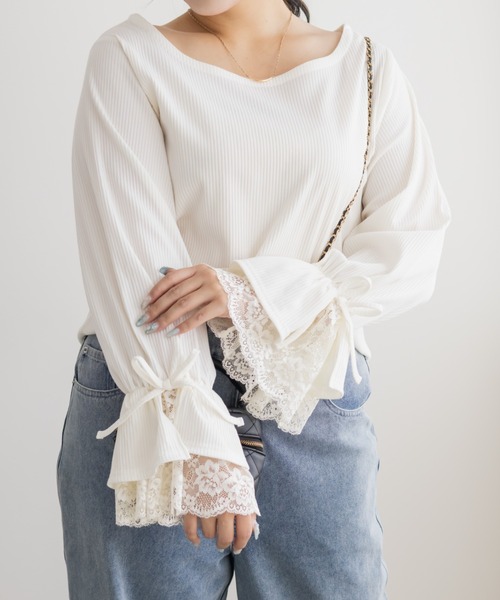 CLETTE（クレット）の「袖レースリブプルオーバー（Tシャツ/カットソー・レディース・ブラック/オフホワイト・LL/3L/4L）」の3枚目の写真