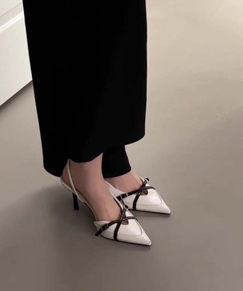 gossip!ロサンゼルス(ゴシップロサンゼルス)の「ポインテッドトゥ エナメルスリングバックパンプス クロスベルト ピンヒール レディース(パンプス・レディース・ワインレッド/ブラック/ホワイト・37/38/36)」の7枚目の写真