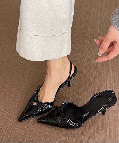 gossip!ロサンゼルス(ゴシップロサンゼルス)の「ポインテッドトゥ エナメルスリングバックパンプス クロスベルト ピンヒール レディース(パンプス・レディース・ワインレッド/ブラック/ホワイト・37/38/36)」の21枚目の写真