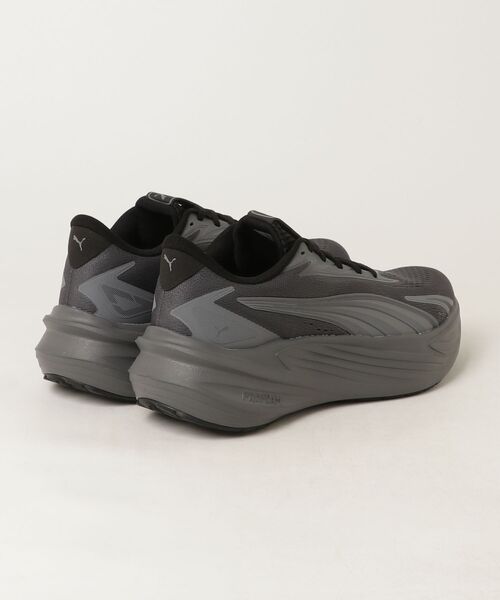 PUMA（プーマ）の「【別注】プーマ PUMA マキシマ プロ 限定コラボ（スニーカー・メンズ・グレー・25.0cm/25.5cm/26.5cm/26.0cm/27.0cm/28.0cm/27.5cm）」の2枚目の写真