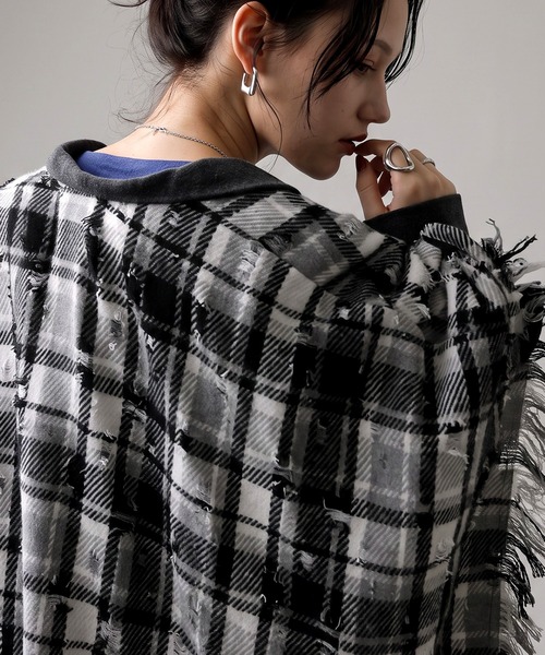 antiqua(アンティカ)の「チェック柄 ポンチョ ジャケット(テーラードジャケット・レディース・マルチ・ONESIZE)」の4枚目の写真