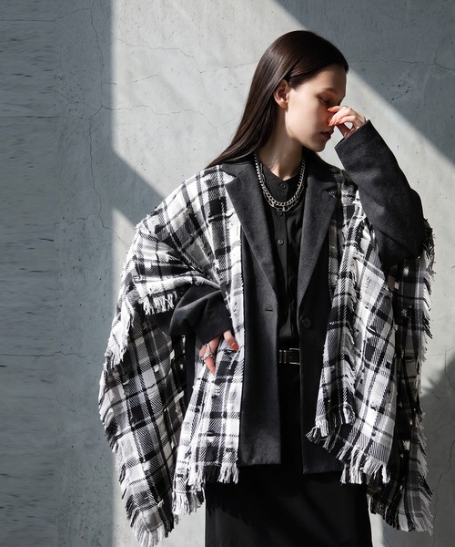 antiqua(アンティカ)の「チェック柄 ポンチョ ジャケット(テーラードジャケット・レディース・マルチ・ONESIZE)」の7枚目の写真
