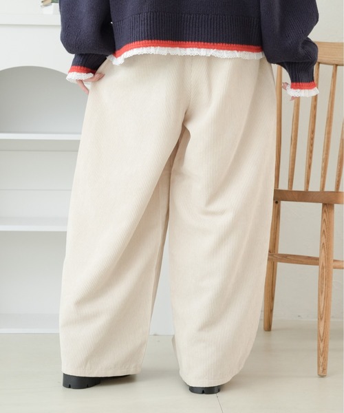 kutir(クティール)の「コーデュロイワイドイージーパンツ(その他パンツ・レディース・ブラック/ブラウン/アイボリー/グリーン/ブルー/ブラック系その他・SMALL/MEDIUM)」の9枚目の写真