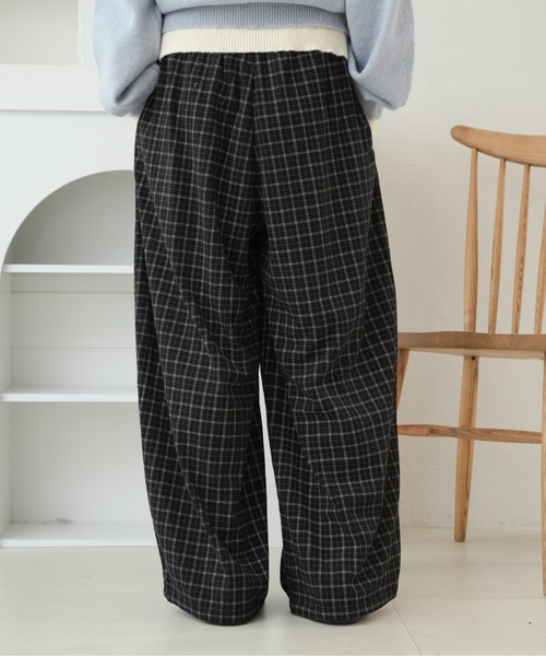 kutir(クティール)の「コーデュロイワイドイージーパンツ(その他パンツ・レディース・ブラック/ブラウン/アイボリー/グリーン/ブルー/ブラック系その他・SMALL/MEDIUM)」の22枚目の写真