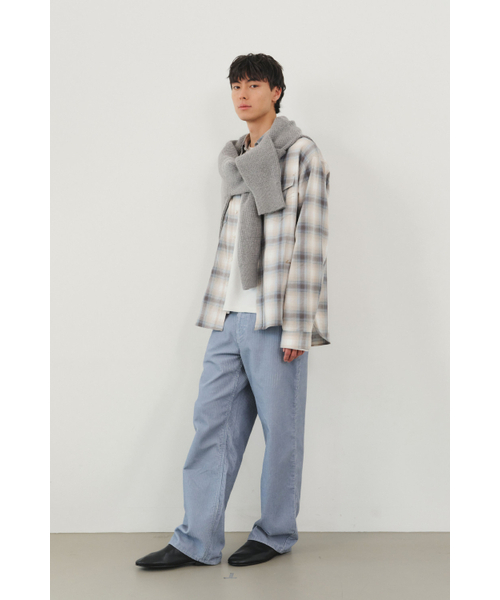 KUME(クメ)の「Men Cotton Checked Shirt with Embroidered Pocket, Blue(シャツ/ブラウス・メンズ・その他・LARGE/X-LARGE)」の2枚目の写真