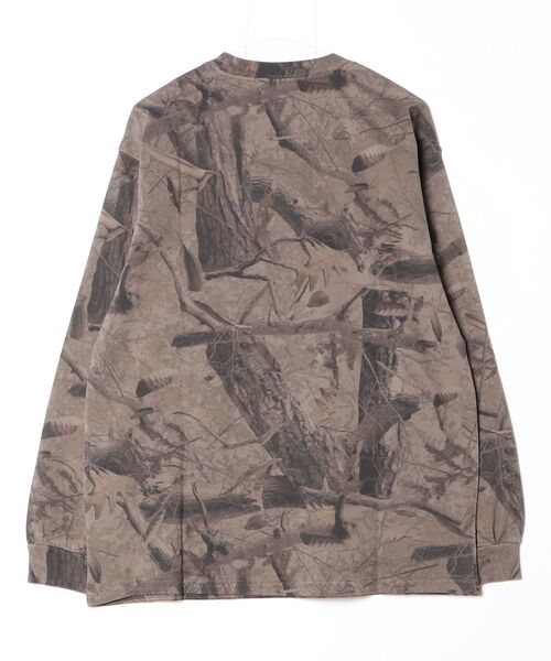 Carhartt WIP(カーハートダブリューアイピー)の「L/S Feather Tree T-Shirt(Tシャツ/カットソー・メンズ・カモフラージュ・SMALL/MEDIUM/LARGE)」の6枚目の写真