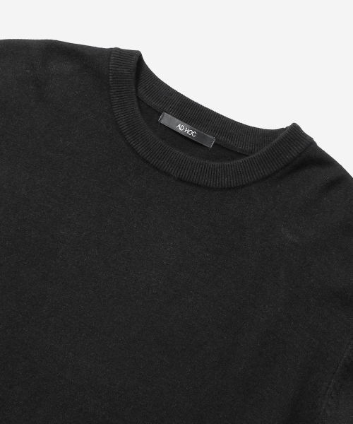 ADHOC(アドホック)の「ユニセックス ベーシック ラウンドネック ニット (BLACK) (HCALKA3)(ニット/セーター・レディース・その他・90/100/95/105)」の3枚目の写真