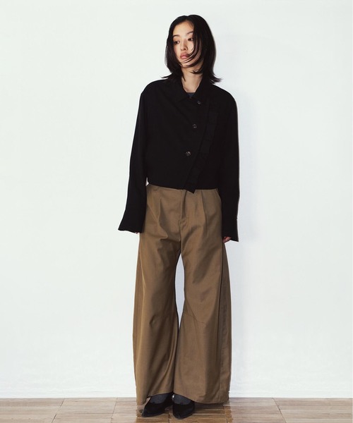 Knuth Marf(クヌースマーフ)の「Knuth Marf / クヌースマーフ 2way cropped frill jacket(その他アウター・レディース・ブラック・FREE)」の8枚目の写真