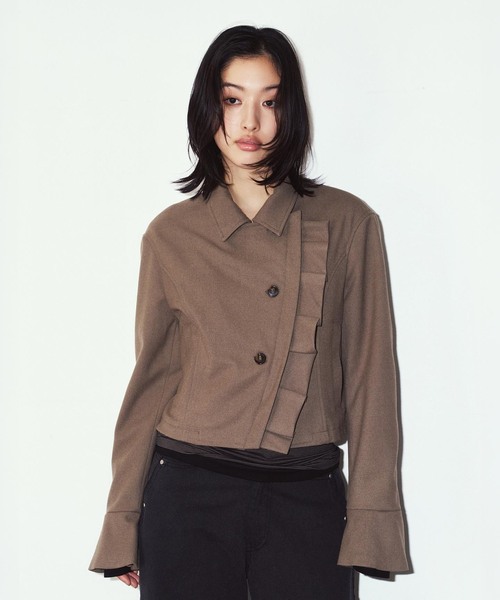 Knuth Marf(クヌースマーフ)の「Knuth Marf / クヌースマーフ 2way cropped frill jacket(その他アウター・レディース・ブラック・FREE)」の15枚目の写真