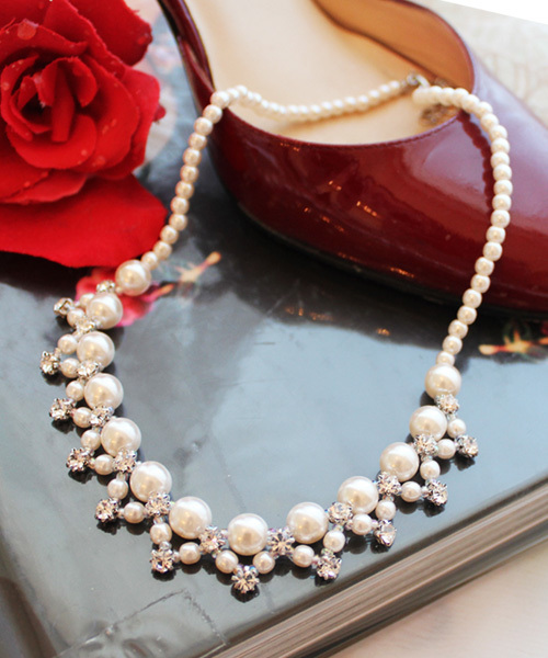 セール ティアドロップデザイン パールビジューネックレス パールピアスセット ネックレス C R E A M クリーム のファッション通販 Zozotown
