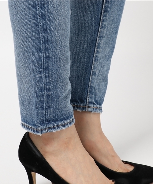 MOUSSY（マウジー）の「MV Abilene Tapered（デニムパンツ・レディース・ブルー・23inch/24inch/25inch/27inch/26inch）」の12枚目の写真