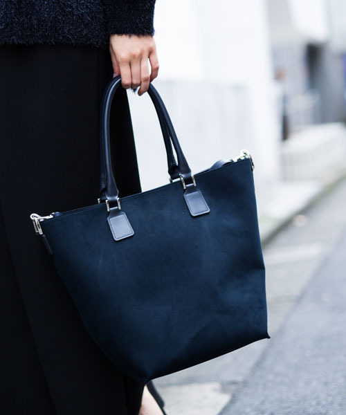 STUDIOUS（ステュディオス）の「STUDIOUS スウェードライクバケツトートBAG（トートバッグ・レディース・ブラウン/ネイビー・FREE）」の13枚目の写真