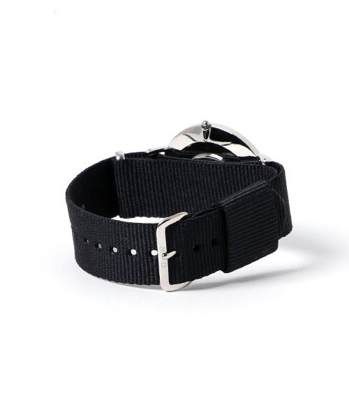 Daniel Wellington(ダニエルウェリントン)の「Daniel Wellington ダニエル・ウェリントン / クラシックブラック Cornwall 40MM クォーツ NATOベルト DW00100149(アナログ腕時計・メンズ・その他・FREE)」の2枚目の写真