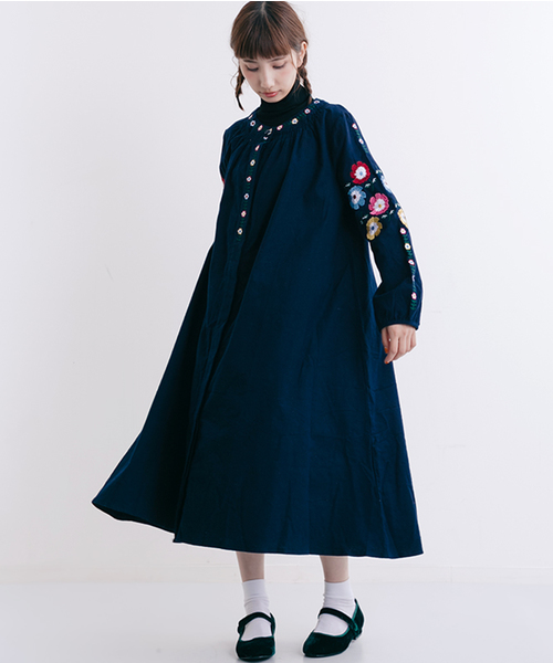 MERLOT（メルロー）の「フラワー刺繍フォークロアワンピース7221  