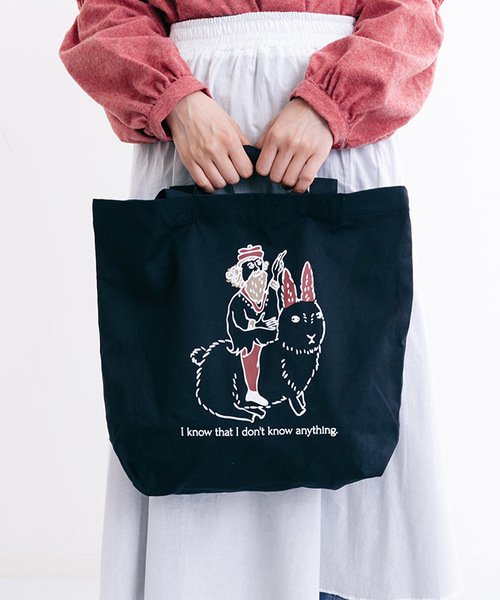 MERLOT（メルロー）の「ソクラテスとうさぎトートバッグ2335（トートバッグ・レディース・アイボリー/ネイビー/ブラック・FREE）」の10枚目の写真