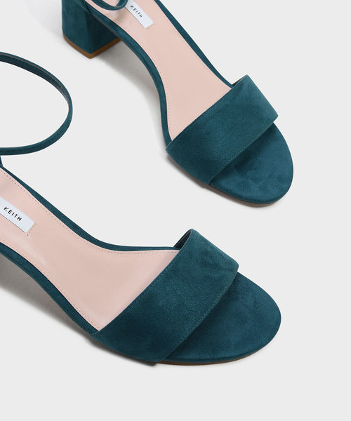 CHARLES & KEITH(チャールズ & キース)の「アンクルストラップサンダル / ANKLE STRAP SANDALS(サンダル・レディース・ブルーグリーン/ブラック/ブルー・25cm/23cm/24.5cm/22.5cm/23.5cm)」の9枚目の写真