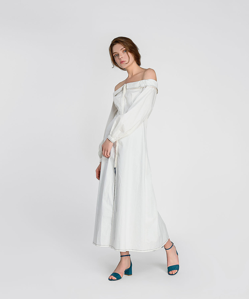 CHARLES & KEITH(チャールズ & キース)の「アンクルストラップサンダル / ANKLE STRAP SANDALS(サンダル・レディース・ブルーグリーン/ブラック/ブルー・25cm/23cm/24.5cm/22.5cm/23.5cm)」の11枚目の写真