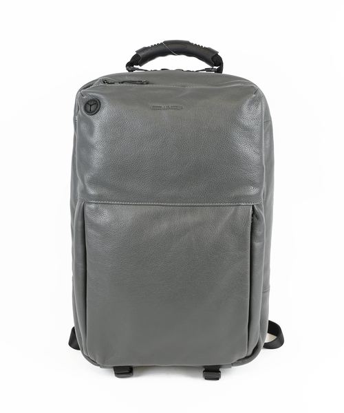 BROSKI AND SUPPLY(ブロスキーアンドサプライ)の「防水レザーバックパック【BROSKI AND SUPPLY/ブロスキーアンドサプライ】HUB LIMITED -MOON LEATHER ver.-(バックパック/リュック・メンズ・ブラック/チャコールグレー・FREE)」の5枚目の写真