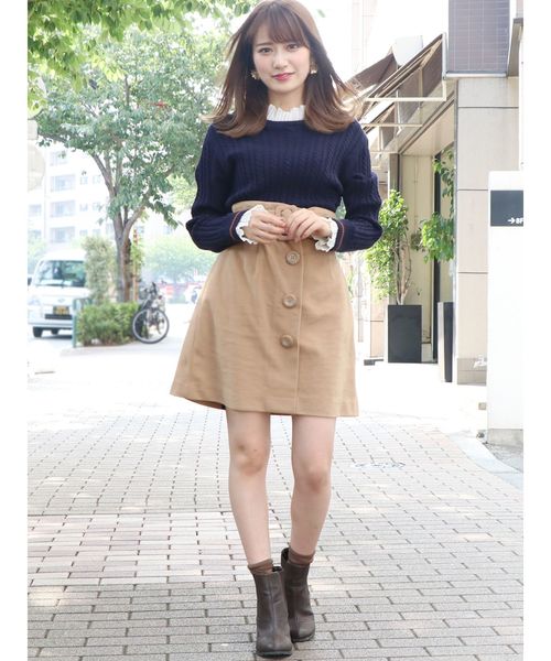 dazzlin（ダズリン）の「ワイドベルトミニスカート（スカート・レディース・ベージュ/グリーン/ボルドー・SMALL/MEDIUM）」の8枚目の写真