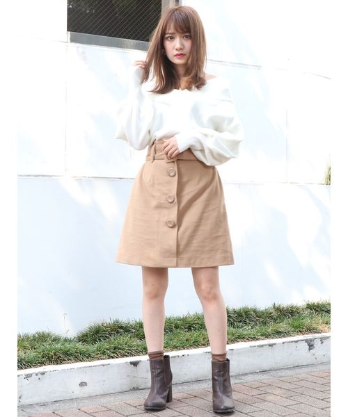 dazzlin（ダズリン）の「ワイドベルトミニスカート（スカート・レディース・ベージュ/グリーン/ボルドー・SMALL/MEDIUM）」の9枚目の写真