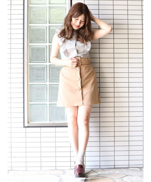 dazzlin（ダズリン）の「ワイドベルトミニスカート（スカート・レディース・ベージュ/グリーン/ボルドー・SMALL/MEDIUM）」の13枚目の写真