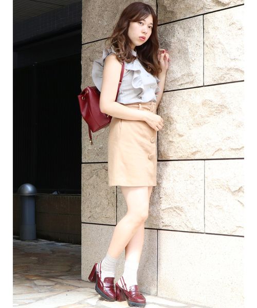 dazzlin（ダズリン）の「ワイドベルトミニスカート（スカート・レディース・ベージュ/グリーン/ボルドー・SMALL/MEDIUM）」の14枚目の写真