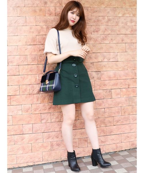 dazzlin（ダズリン）の「ワイドベルトミニスカート（スカート・レディース・ベージュ/グリーン/ボルドー・SMALL/MEDIUM）」の20枚目の写真