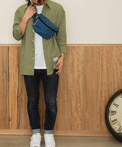 CONVERSE(コンバース)の「CONVERSE PACKABLE WAIST POUCH(ボディバッグ/ウエストポーチ・メンズ・ネイビー/パープル/ブラック・FREE)」の13枚目の写真