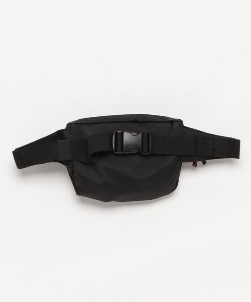 CONVERSE(コンバース)の「CONVERSE PACKABLE WAIST POUCH(ボディバッグ/ウエストポーチ・メンズ・ネイビー/パープル/ブラック・FREE)」の4枚目の写真