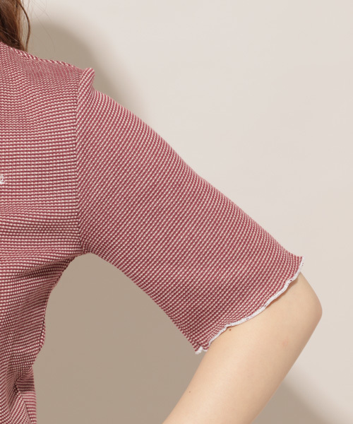 apres jour（アプレジュール）の「MIXワッフルロゴ刺繍Tシャツ【ZOZOTOWN限定アイテム】（Tシャツ/カットソー・レディース・ブラック/ボルドー/モカ・フリー）」の7枚目の写真