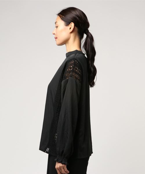 LBC（エルビーシー）の「パウダーサテンレース使いブラウス（シャツ/ブラウス・レディース・ホワイト/ブラック・M/L）」の3枚目の写真