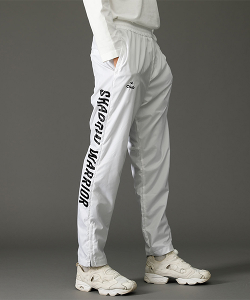 AZUL by moussy（アズールバイマウジー）の「CLUBAZUL WARMUP PANTS/クラブアズールウォームアップパンツ（その他パンツ・メンズ・ホワイト/ブラック・SMALL/MEDIUM/LARGE）」の6枚目の写真