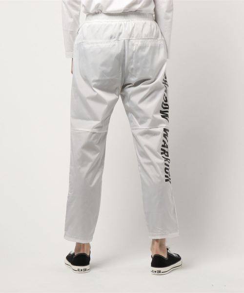 AZUL by moussy（アズールバイマウジー）の「CLUBAZUL WARMUP PANTS/クラブアズールウォームアップパンツ（その他パンツ・メンズ・ホワイト/ブラック・SMALL/MEDIUM/LARGE）」の10枚目の写真