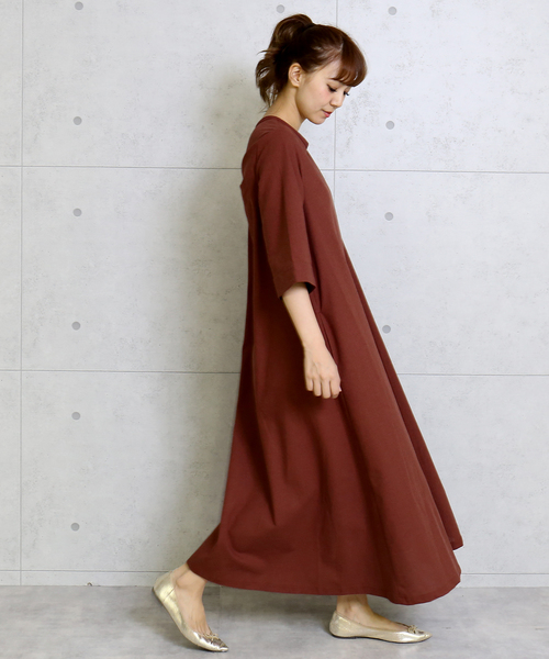 n'ee-ne（ネーネ）の「コットンリネン　バックねじり七分袖ワンピース（ワンピース・レディース・ブラック/ブラウン/ベージュ・FREE）」の15枚目の写真