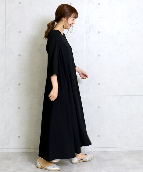 n'ee-ne（ネーネ）の「コットンリネン　バックねじり七分袖ワンピース（ワンピース・レディース・ブラック/ブラウン/ベージュ・FREE）」の10枚目の写真