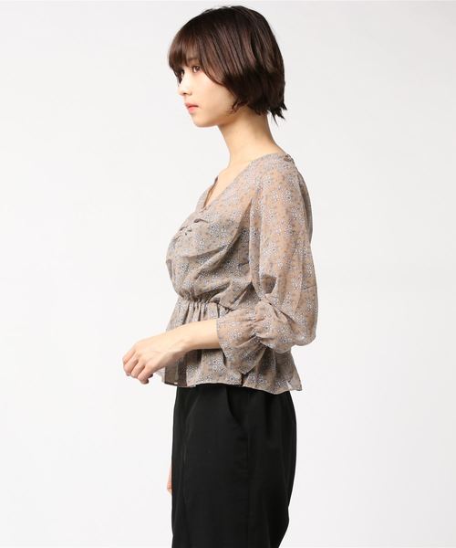 flower（フラワー）の「ブルーミングブラウス（シャツ/ブラウス・レディース・ブラック/ベージュ・FREE）」の3枚目の写真